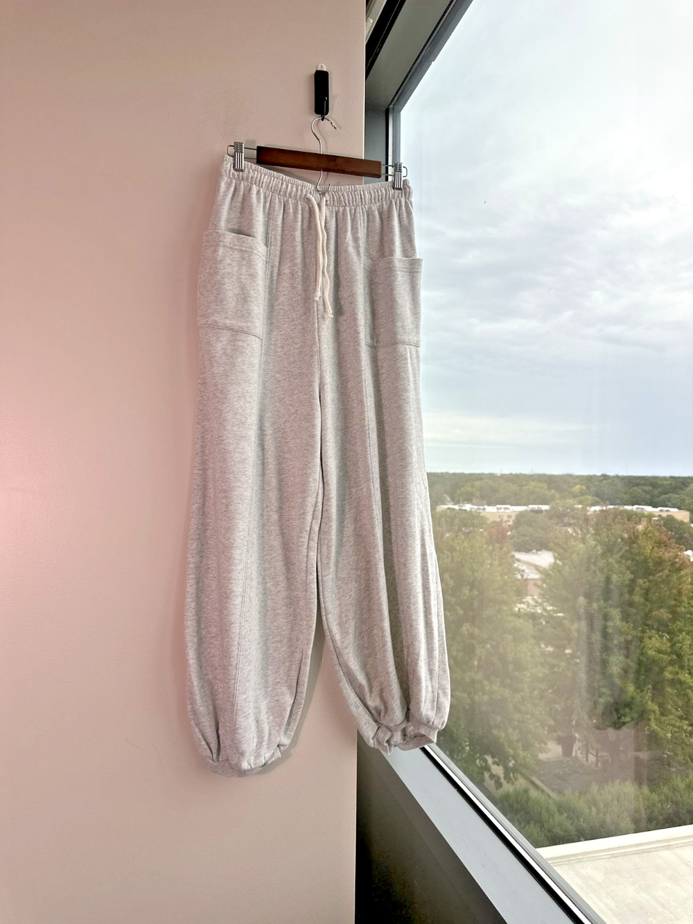 Urban Outfitters Out From Under Gray Barrel Balloon Jogger Sweatpants Baggy M